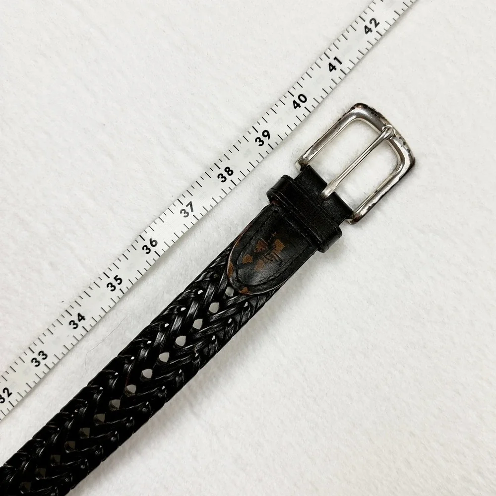 Dockers woven plait